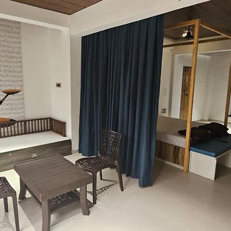 Serene Tranquility Somavadi Exterior foto